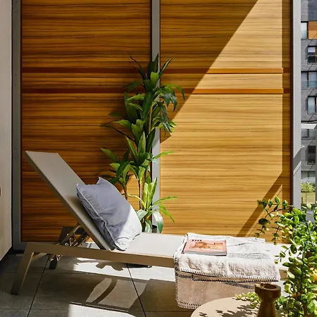 Διαμέρισμα Velvet Dreams 46 *